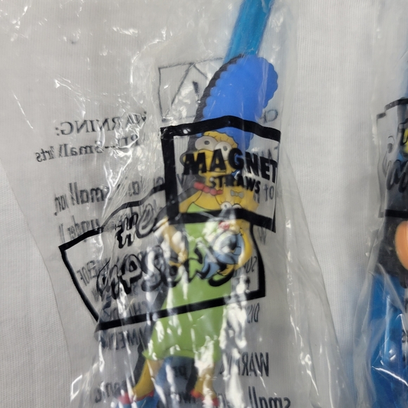 The Simpsons 7/11 Slurpee Straws - Picture 4 of 5